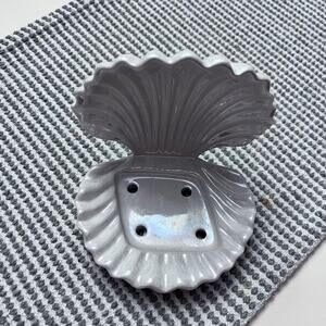 Bath & Body Works Pearl White CLAM SHELL Soap Holder